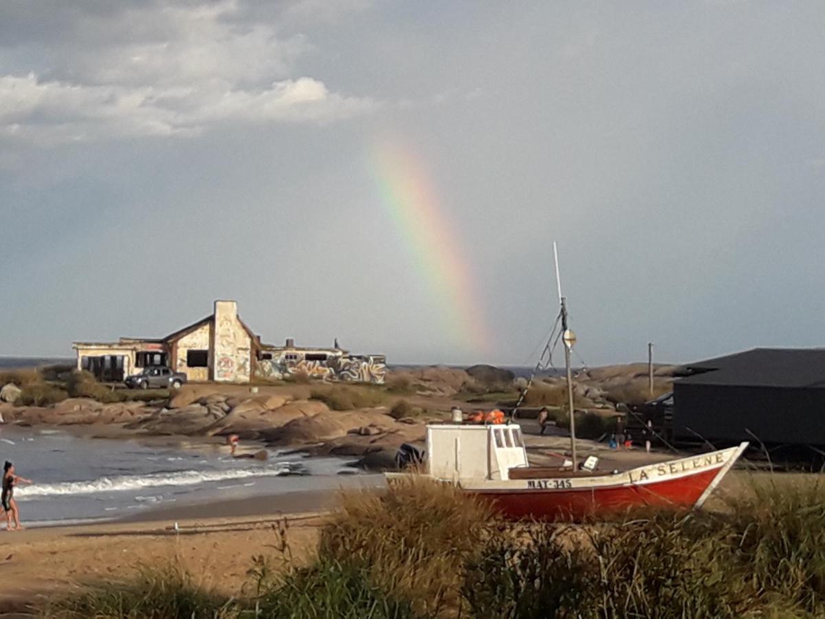 Cabanas Puerto Diablo Punta Del Diablo Bagian luar foto